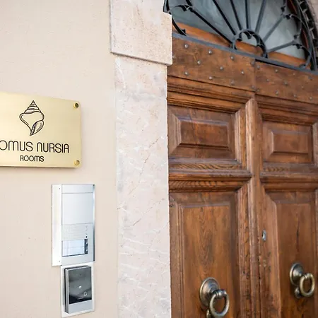 Domus Nursia Vendégház 3*